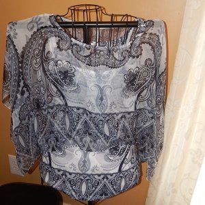 Dressbarn Tank Top & Poncho Set
